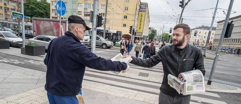 Prasa umiera w ciszy