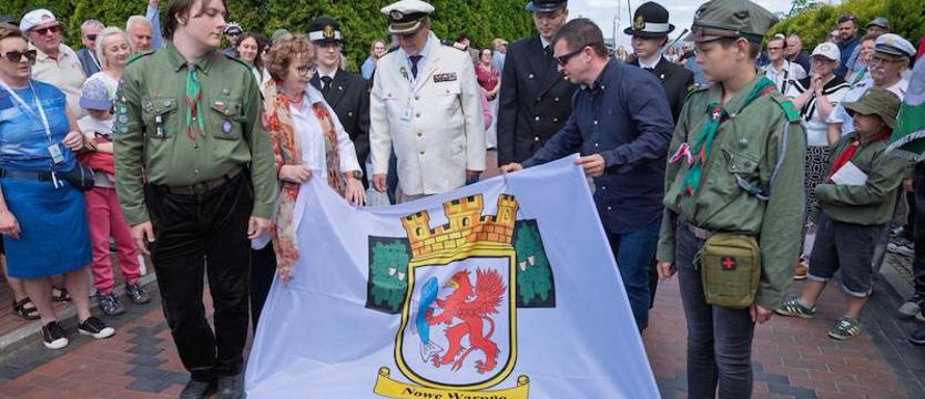 Żeglarskie granie nad Zalewem. Szanty po raz pierwszy wybrzmiały w sobotę na nowowarpieńskim molo