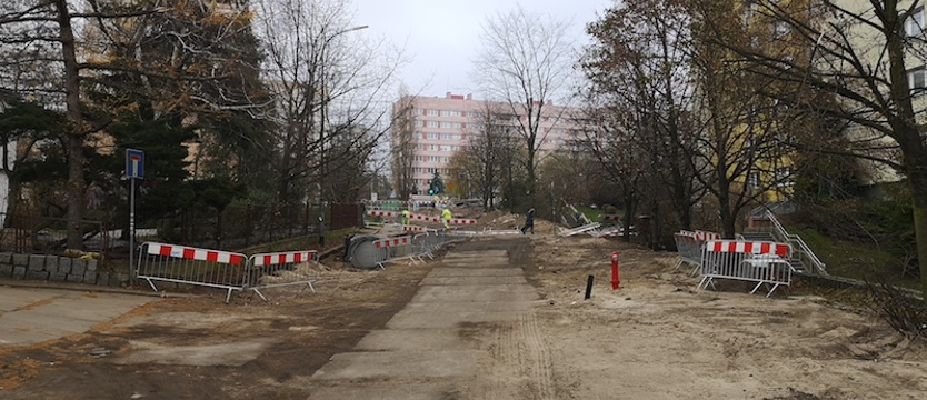 Rozgrzebana ul. Jodłowa, ale wykonawca ma czas do czerwca
