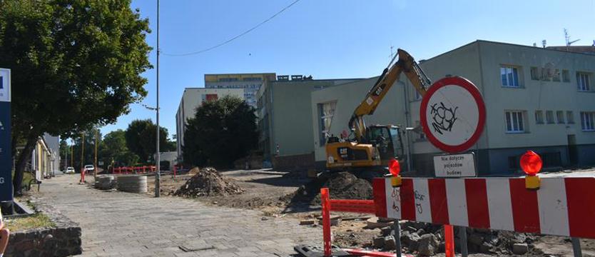 Remont dróg na Starym Mieście w Stargardzie droższy i dłuższy