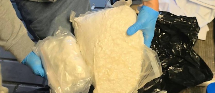 Ponad 4 kilogramy narkotyków m.in. w garażu i samochodzie