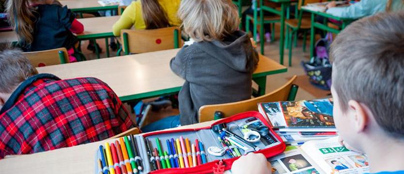 Za pracę trzeba płacić. Nauczyciele zyskali narzędzie