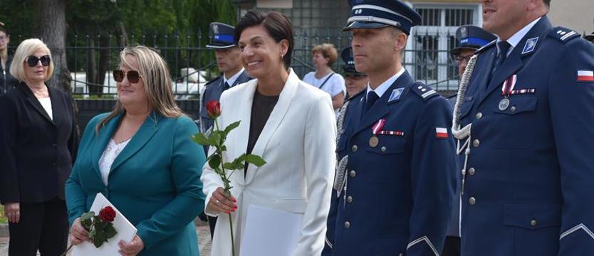 Policjanci świętowali swój dzień. Awanse, odznaczenia i rodzinny piknik