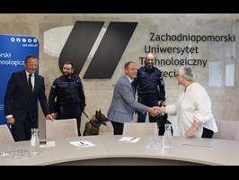 Wyjątkowe porozumienie w sali senatu ZUT. Psy łączą naukowców i policjantów