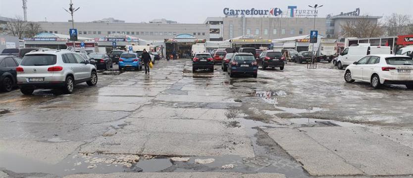 Są zmodernizowane pawilony, czas na parking. Co z Targowiskiem Turzyn?