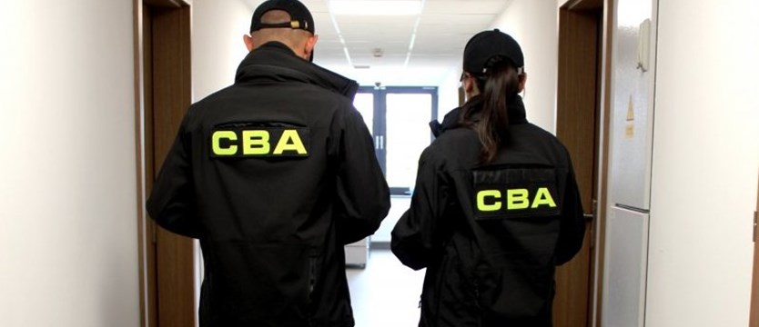 Szczecińskie CBA zatrzymało 5 osób za nielegalny obrót paliwami