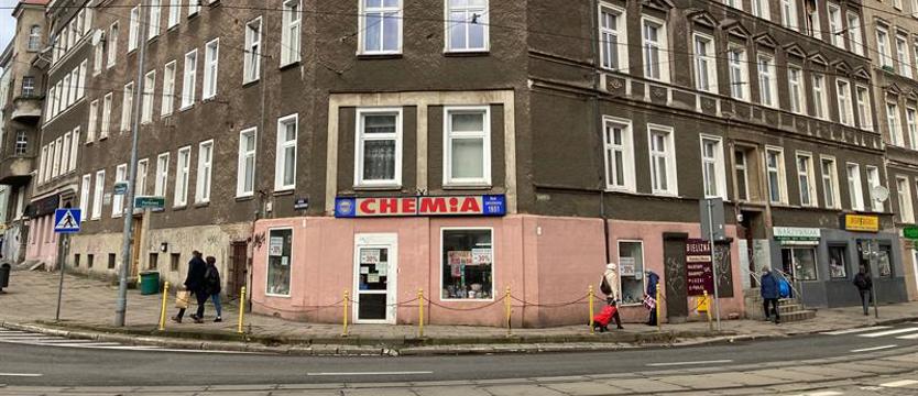 To koniec „Chemii” z ulicy Parkowej. Sklep zamyka się po 70 latach