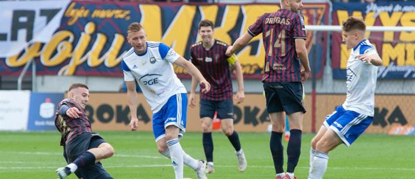 Piłka nożna. Drygas oszukany...?