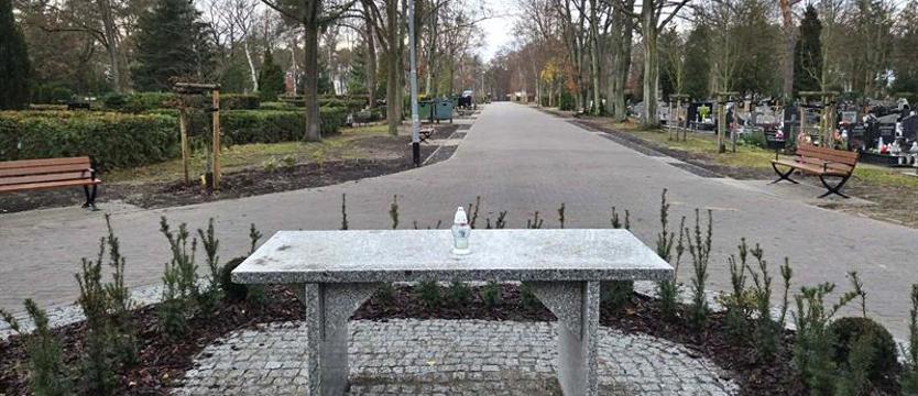 Główna aleja na cmentarzu w Dąbiu przebudowana