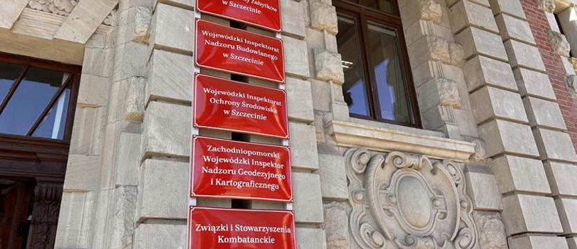 Schronimy się pod siedzibą wojewody