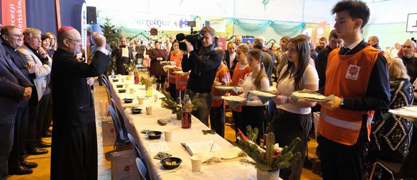 Czterysta osób przy wigilijnym stole w Szczecinie