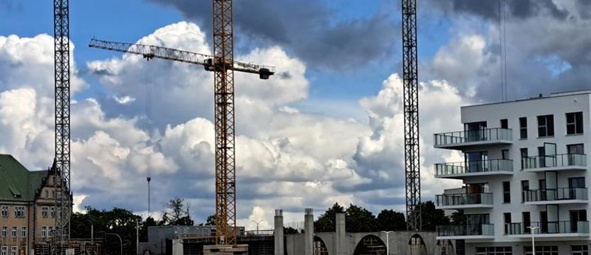 Bulwar nabiera kształtów, ale czy wszystkim to się podoba?
