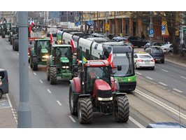 Traktory na ulicach Szczecina. Rolnicy: mamy dość tej Unii!