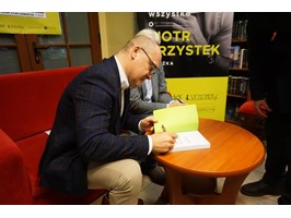 Prezydent Krzystek promował swoją najnowszą książkę