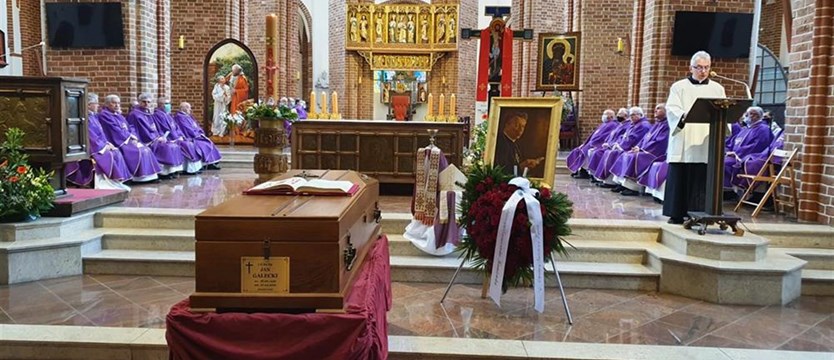 Pogrzeb biskupa seniora Jana Gałeckiego