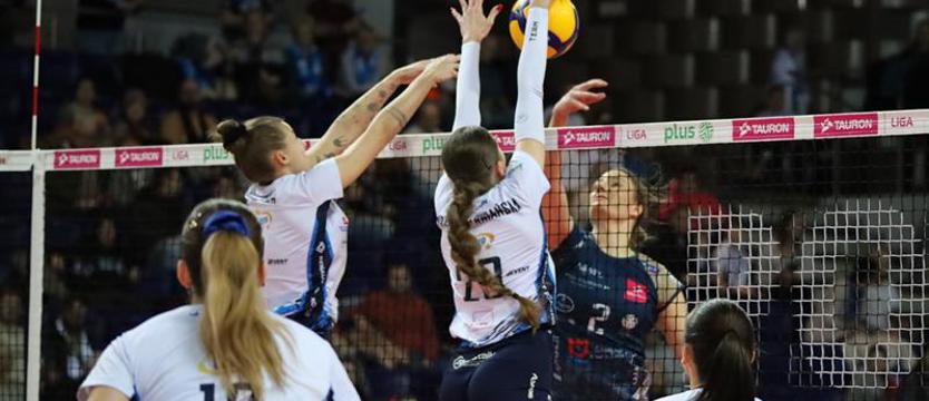 Siatkówka. Chemik bez punktów w meczu z Pałacem