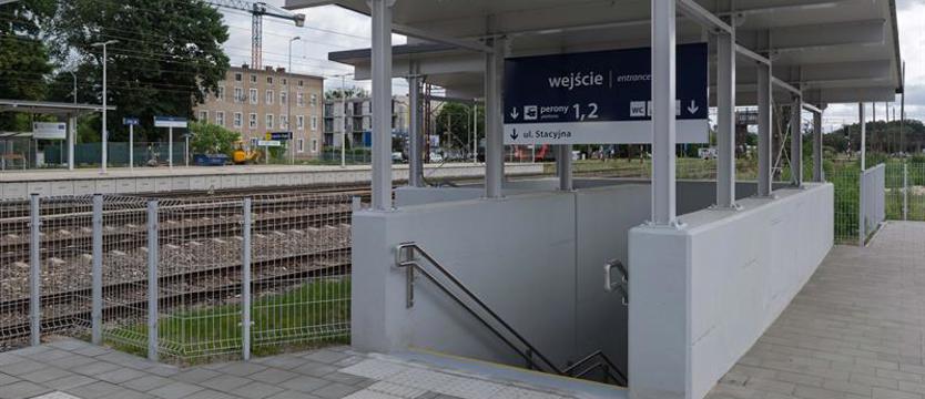 Przejścia pod torami już służą podróżnym